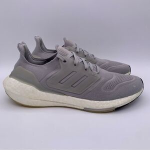 Adidas Women's UltraBoost 22 'Triple Grey'  Running Shoes   -   Size:  9